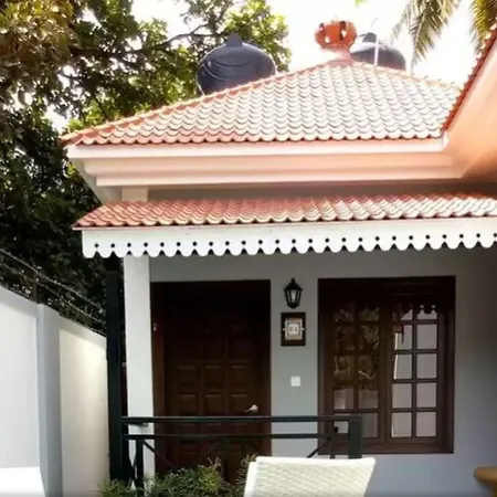 Crown Villa Vagator